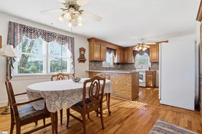 661 Arlington Road, Greer, SC 29651 - Photo 7