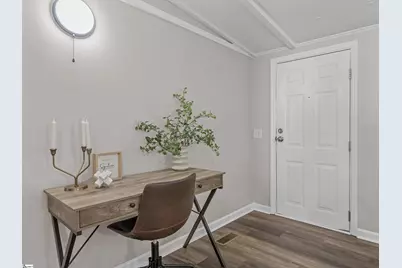 100 Marie Drive, Roebuck, SC 29376 - Photo 5