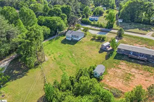 335 Guernsey Ln, Spartanburg, SC 29306 - Photo 31