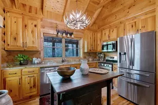 100 Eagle Rock Rd, Landrum, SC 29356 - Photo 5