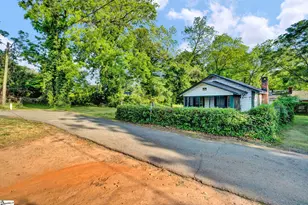7 Dobbs St, Greenville, SC 29605 - Photo 23