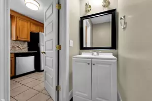 815 Edwards Rd, Greenville, SC 29615 - Photo 13