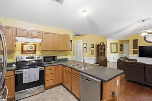 711 Timberwood Ridge, Greer, SC 29651 - Photo 9