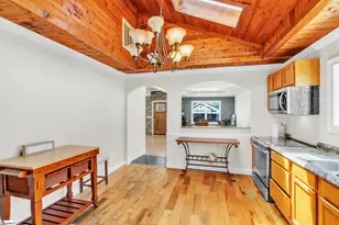 4 Henderson St, Greenville, SC 29611 - Photo 9