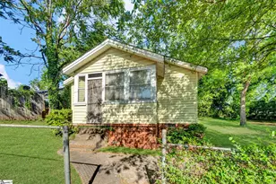 103 Dobbs St, Greenville, SC 29605 - Photo 3