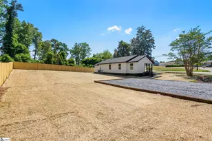 7527 Mapleleaf Dr, Spartanburg, SC 29303 - Photo 31
