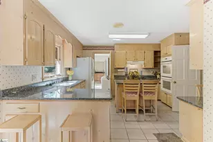 107 S Pointe Ct, Moore, SC 29369 - Photo 7