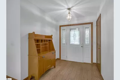 1312 S Arrowhead Drive, Westminster, SC 29693 - Photo 5