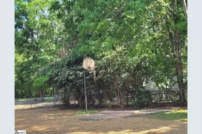 5202 Fairview Road, Gray Court, SC 29645 - Photo 13