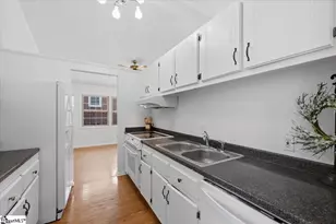27 Cherrylane Dr, Greenville, SC 29617 - Photo 15