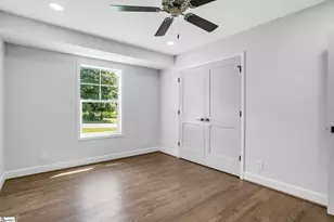 24 Farmington Rd, Greenville, SC 29605 - Photo 19