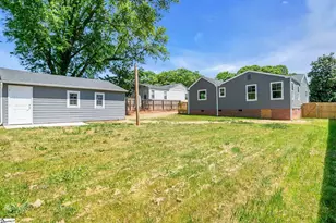 24 Farmington Rd, Greenville, SC 29605 - Photo 37