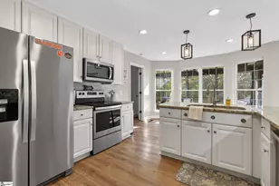 322 Shorecrest Dr, Seneca, SC 29672 - Photo 9