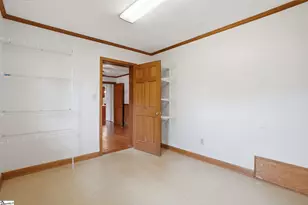 211 Bennett Cir, Spartanburg, SC 29307 - Photo 25
