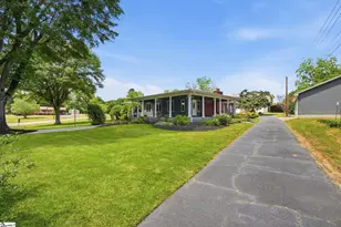 211 Bennett Cir, Spartanburg, SC 29307 - Photo 49