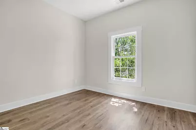 1 9th Street, Greenville, SC 29611 - Photo 23
