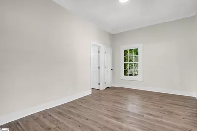 1 9th Street, Greenville, SC 29611 - Photo 15