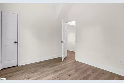1 9th Street, Greenville, SC 29611 - Photo 25