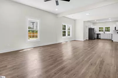 1 9th Street, Greenville, SC 29611 - Photo 9