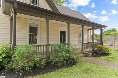 117 Asbury Avenue, Greenville, SC 29601 - Photo 3