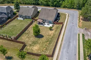 408 Meritage St, Greer, SC 29651 - Photo 3
