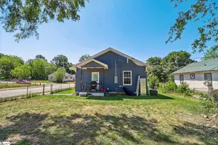 200 Jefferson St, Clinton, SC 29325 - Photo 23