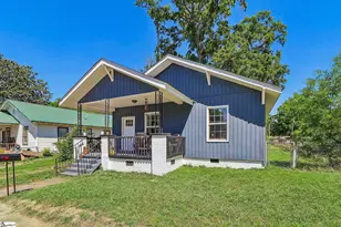 200 Jefferson St, Clinton, SC 29325 - Photo 3