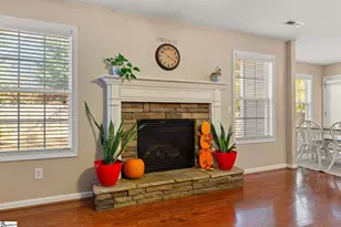 110 Ashington Dr, Simpsonville, SC 29680 - Photo 9
