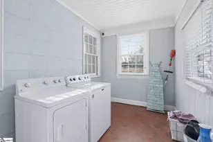 315 Briarwood Rd, Spartanburg, SC 29301 - Photo 11