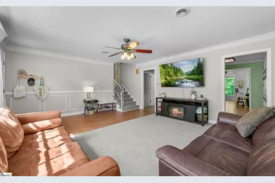 100 Woodburn Drive, Taylors, SC 29687 - Photo 5