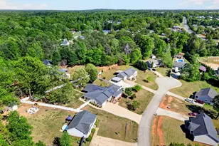 137 S Manley Dr, Taylors, SC 29687 - Photo 35