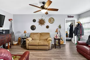 137 S Manley Dr, Taylors, SC 29687 - Photo 23
