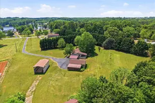 554 Berry Shoals Rd, Duncan, SC 29334 - Photo 41