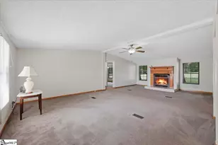 554 Berry Shoals Rd, Duncan, SC 29334 - Photo 5