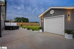 223 R C Thompson Rd, Chesnee, SC 29323 - Photo 37
