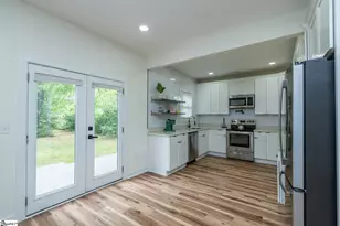 102 Judson Rd, Greenville, SC 29611 - Photo 17