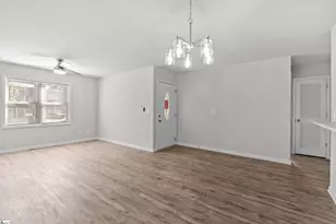 205 E Florida St, Clinton, SC 29325 - Photo 5