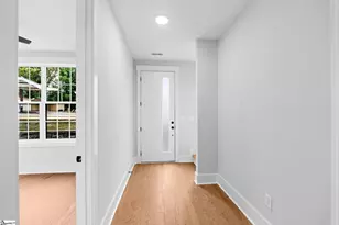 1305 Pendleton St, Greenville, SC 29611 - Photo 5