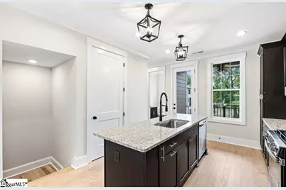 1311 Pendleton Street #Unit B, Greenville, SC 29611 - Photo 15