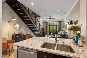 101 W Court St, Greenville, SC 29601 - Photo 7