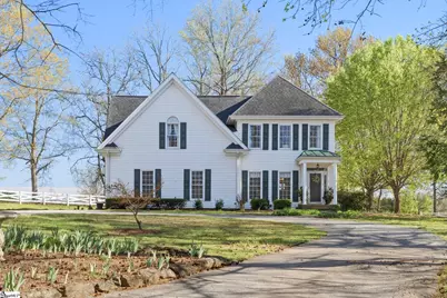 390 Blakely Avenue, Piedmont, SC 29673 - Photo 1