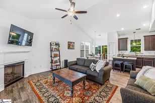572 Forden Dr, Wellford, SC 29385 - Photo 7