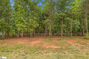 572 Forden Dr, Wellford, SC 29385 - Photo 37