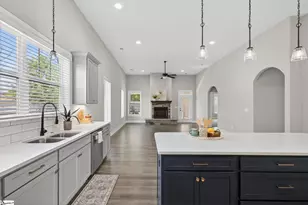 3 Clyburn Ln, Taylors, SC 29687 - Photo 9