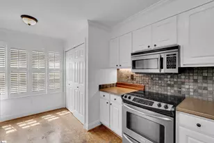 925 Cleveland St, Greenville, SC 29601 - Photo 7