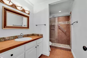 925 Cleveland St, Greenville, SC 29601 - Photo 17