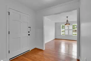 925 Cleveland St, Greenville, SC 29601 - Photo 3
