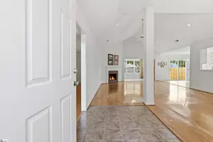 69 Arbours W Ln, Moore, SC 29369 - Photo 3