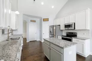 2143 Edwards Lake Rd, Greer, SC 29651 - Photo 17