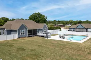 2143 Edwards Lake Rd, Greer, SC 29651 - Photo 5